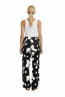 RELAX 2 PANT Bleeding Flowers Ecrublack - BANANATIME